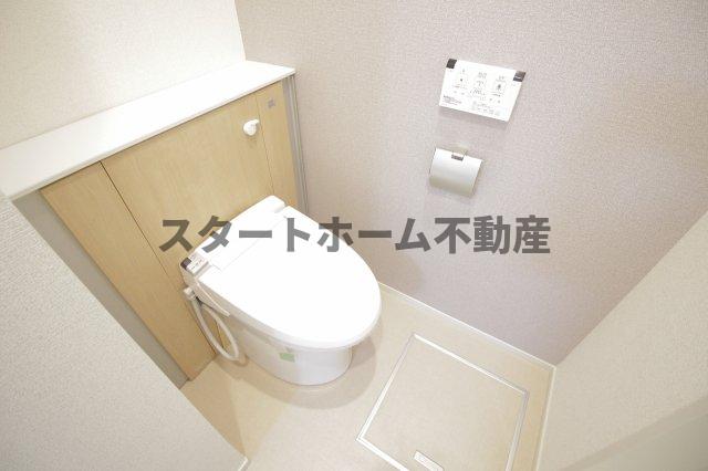 トイレ　トイレもきれいです