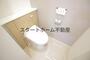 トイレ　トイレもきれいです