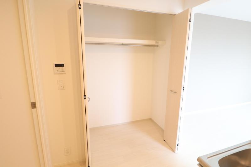 その他部屋・スペース　キッチン横にある収納