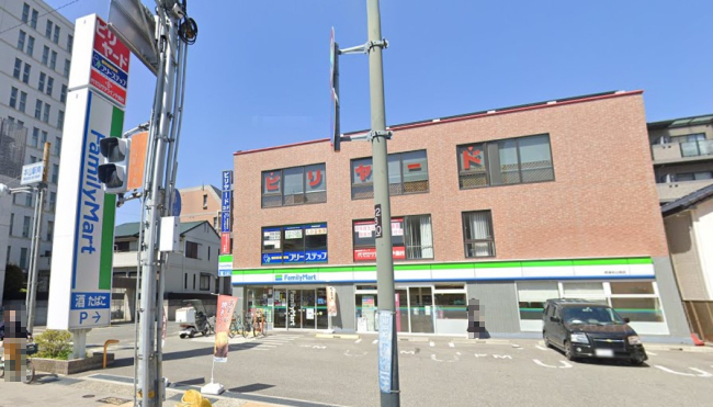 コンビニ　ファミリーマート 摂津本山南店（コンビニ）まで140m