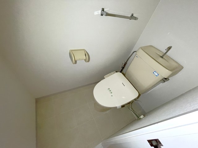 ＪＲ外房線 茂原駅 徒歩55分 3階建 築35年のトイレ写真