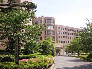 大学・短大　私立聖路加国際大学（大学・短大）まで339m