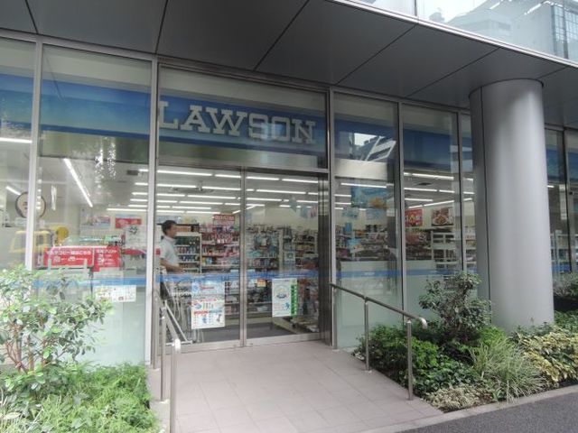 コンビニ　ローソンTHE　KAITEKIビル店（コンビニ）まで640m