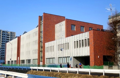 小学校　札幌市立東札幌小学校（小学校）まで853m