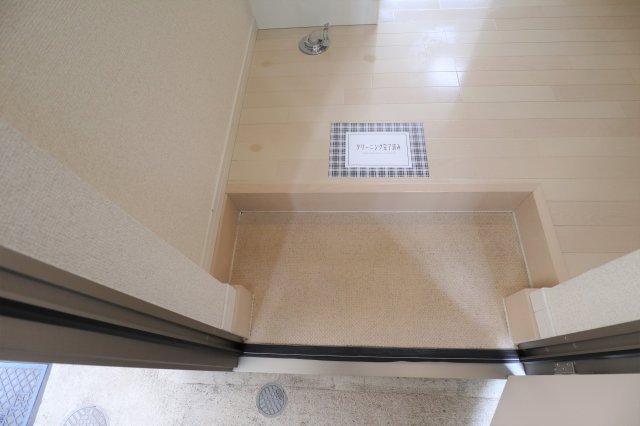 玄関　別部屋写真参考