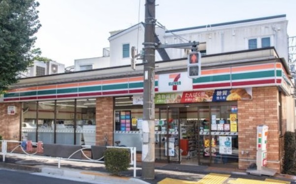 コンビニ　セブンイレブン 上目黒5丁目店（コンビニ）まで387m