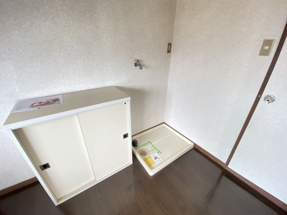 その他設備　室内洗濯機置き場です