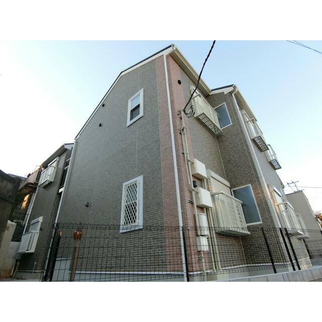 建物外観　英国寄宿舎風デザイナーズ賃貸です♪