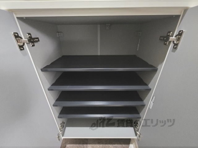 収納　下駄箱