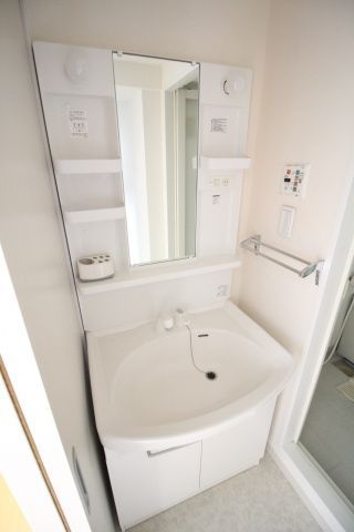 洗面設備　別部屋参考写真　エリアM　　北区田端新町2