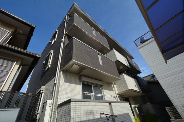 建物外観　オートロック付きでセキュリティ安心です！