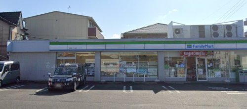 コンビニ　ファミリーマート 神郷町一丁目店（コンビニ）まで414m