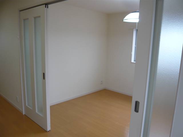 森小路矢野マンションの居間写真