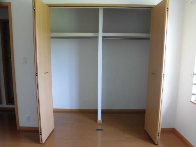 収納　同型タイプ（反転）