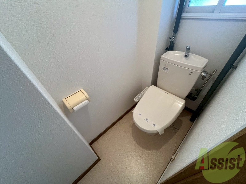 トイレ　トイレです。ウォシュレット付を探している方、おすすめです！