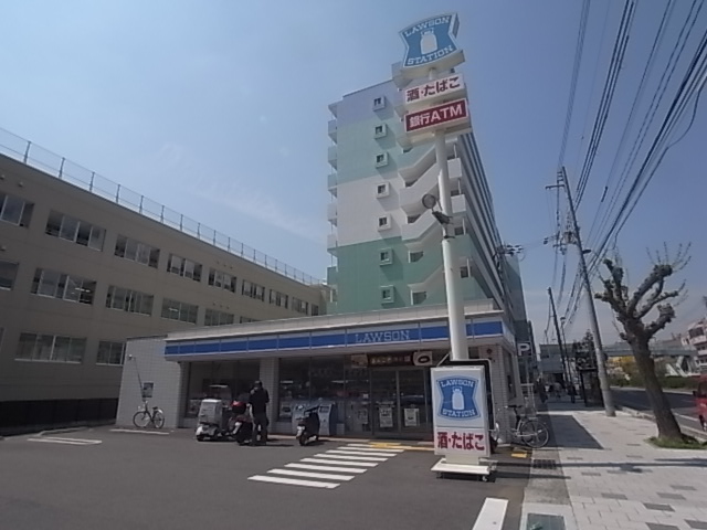 コンビニ　ローソン 灘烏帽子町一丁目店（コンビニ）まで384m