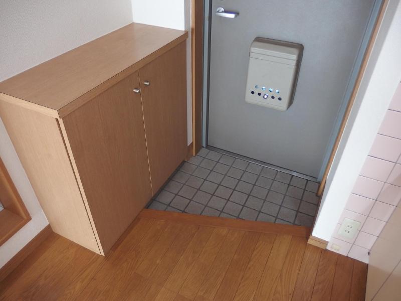パークサイド705の玄関写真