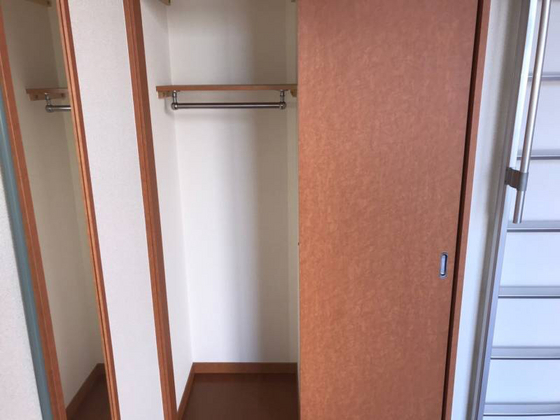 収納　※別部屋の写真です