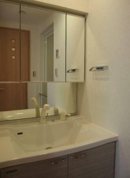 ルーブル高田馬場参番館の内装写真