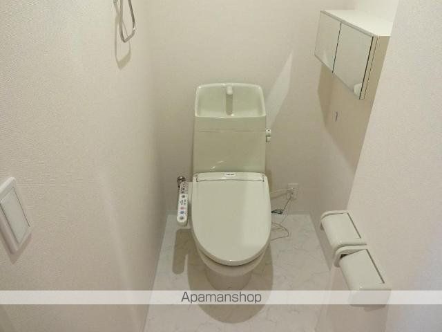 近鉄京都線 富野荘駅 徒歩16分 2階建 築10年のトイレ写真