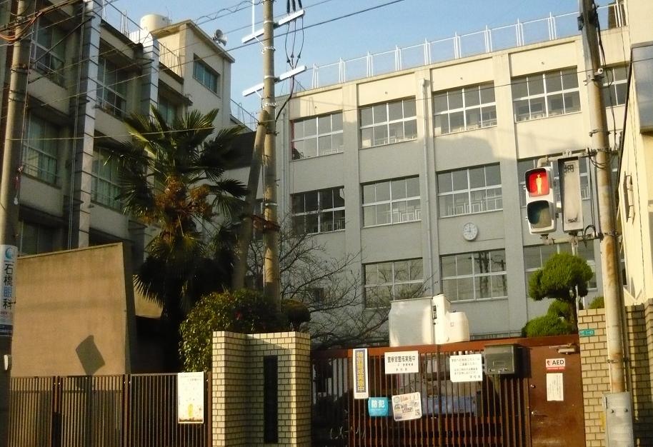 小学校　大阪市立瓜破西小学校（小学校）まで380m