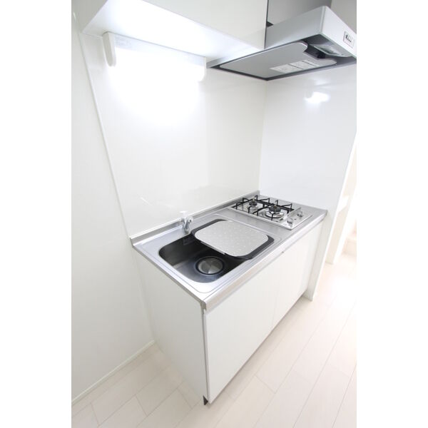 キッチン　※同タイプのお部屋の写真となります。