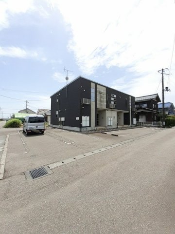 駐車場　駐車場があります