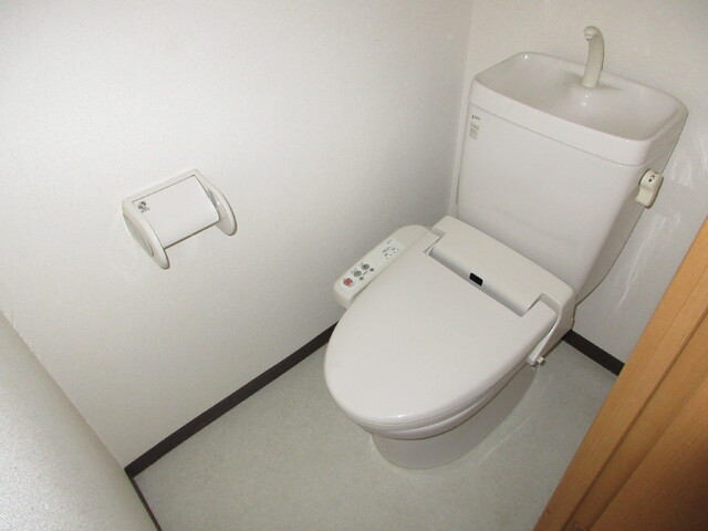 ZEROビルのトイレ写真