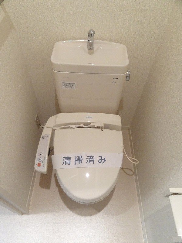 トイレ　☆温水洗浄便座☆