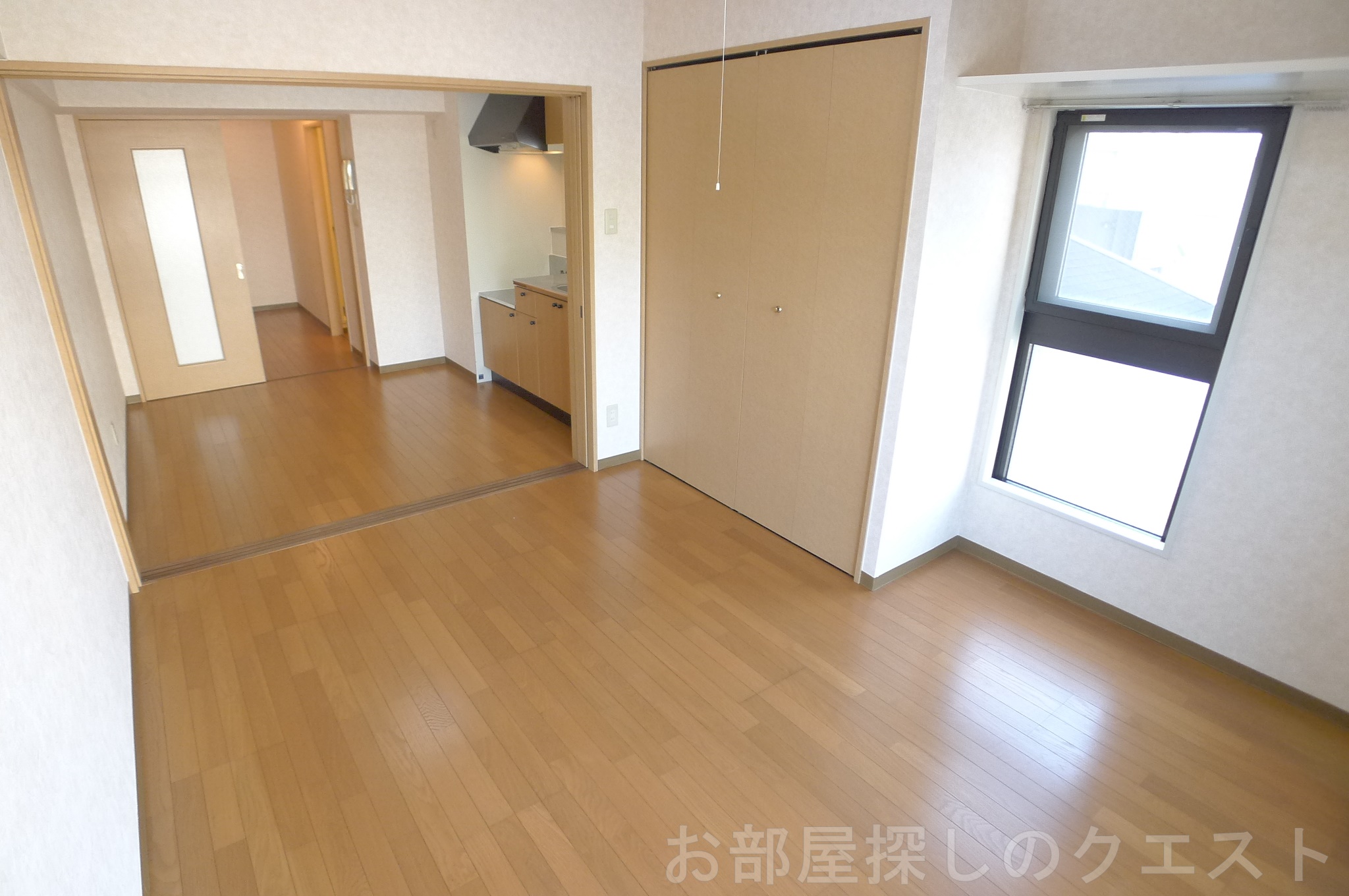 居室・リビング　（写真は同物件イメージ）