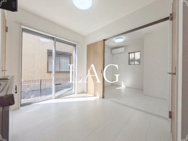 居室・リビング　洋室のお部屋です。