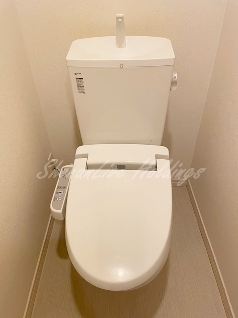 トイレ　清潔感のあるトイレです