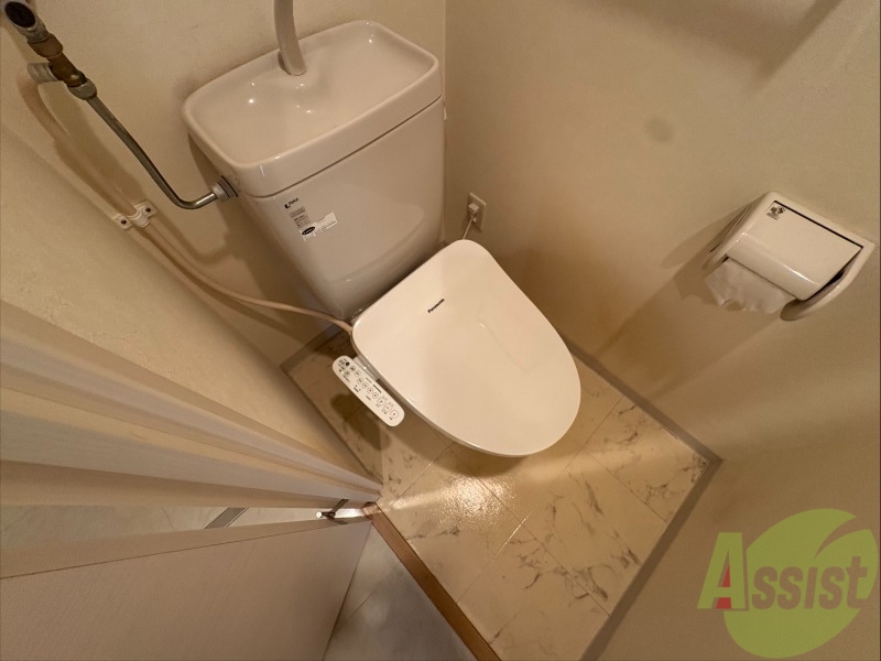 トイレ　トイレです。ウォシュレット付を探している方、おすすめです。