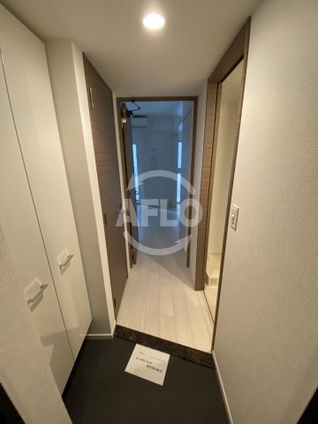 玄関　スワンズシティ梅田シエロ　玄関