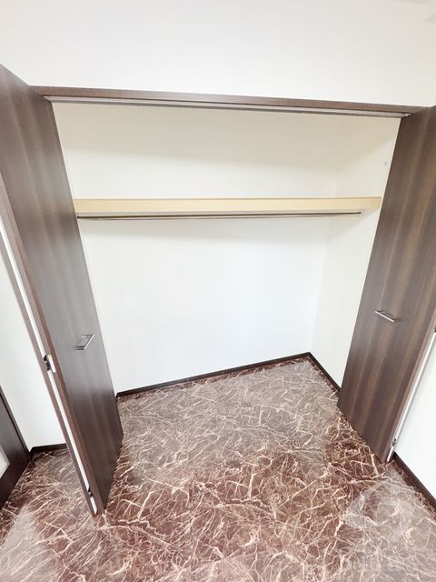 阪急伊丹線 新伊丹駅 徒歩8分 5階建 築12年の内装写真