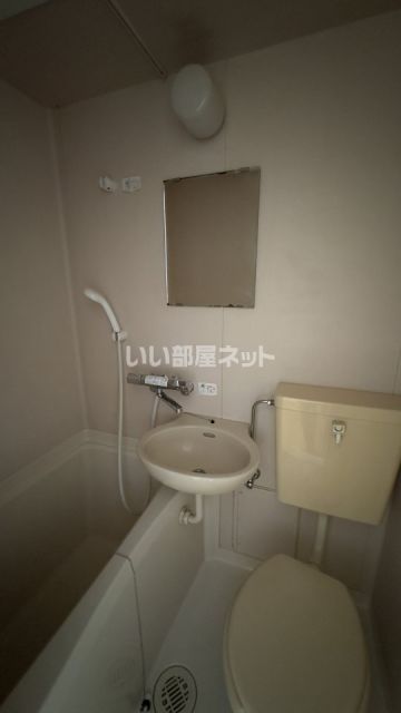 クローバー富士6号館の内装写真