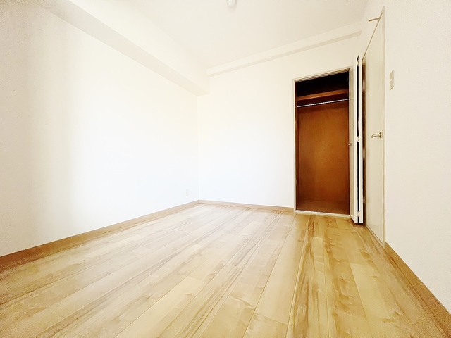 その他部屋・スペース　洋室５帖