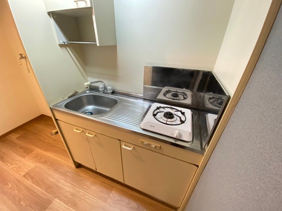 キッチン　※別部屋の写真です
