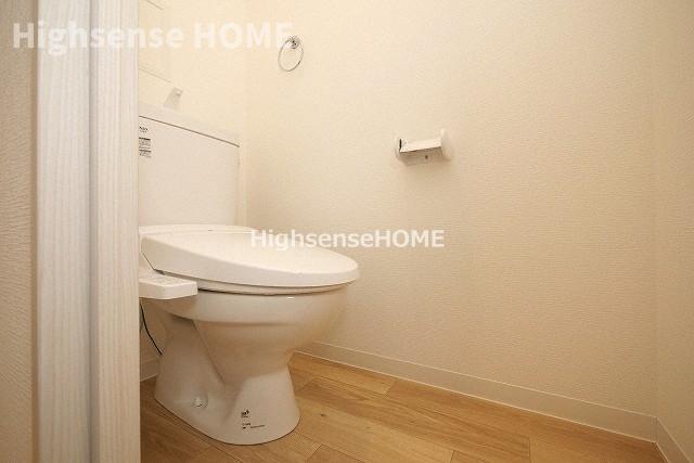 トイレ　コンパクトで使いやすいトイレです