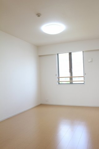 その他部屋・スペース　明るい色調の室内です