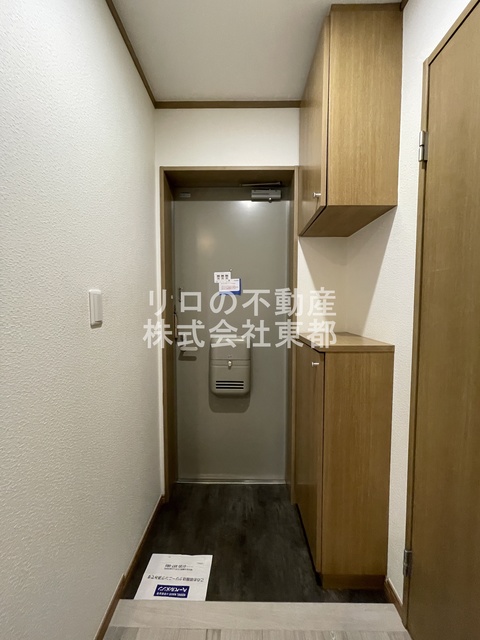 玄関　すっきりシンプルな玄関スペースです！