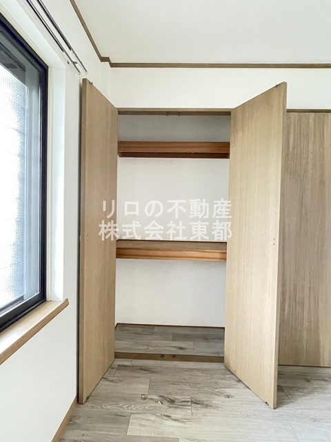 収納　奥行のある収納付です！増えがちな荷物をもスッキリ収納できます