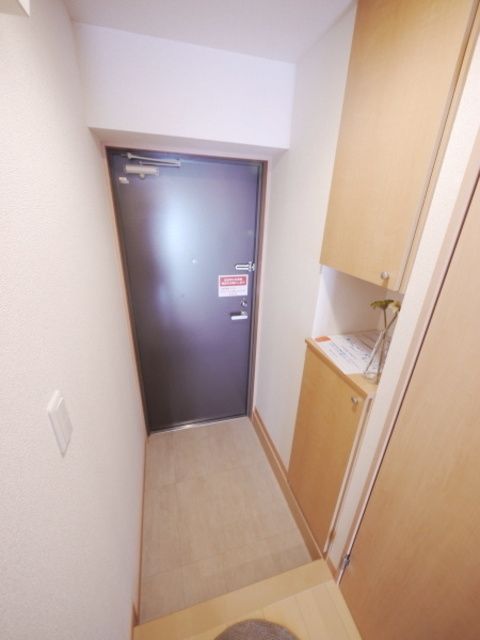 アルビータLの玄関写真