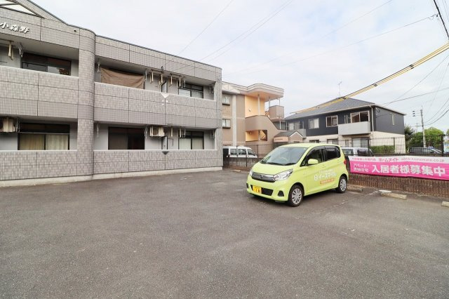 駐車場　使いやすい居間です