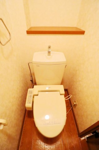 トイレ　リビングです
