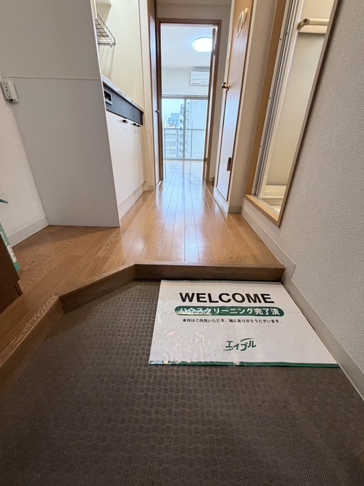 キングスパレスの玄関写真