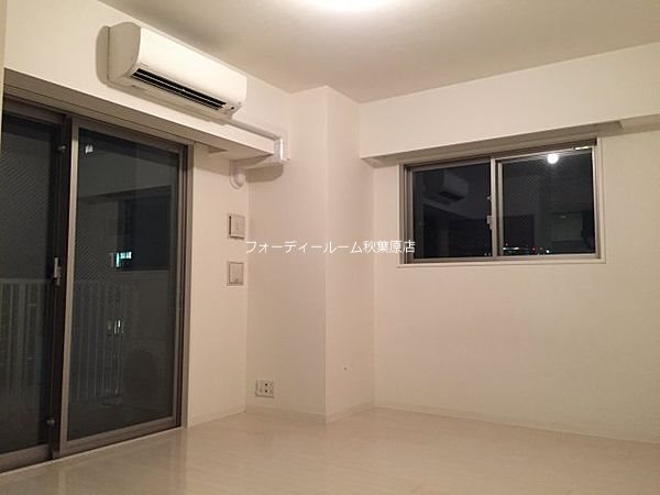 居室・リビング　★《見学予約受付中》当店では契約金がクレジット決済可能です★