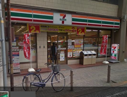 コンビニ　セブンイレブン（コンビニ）まで110m