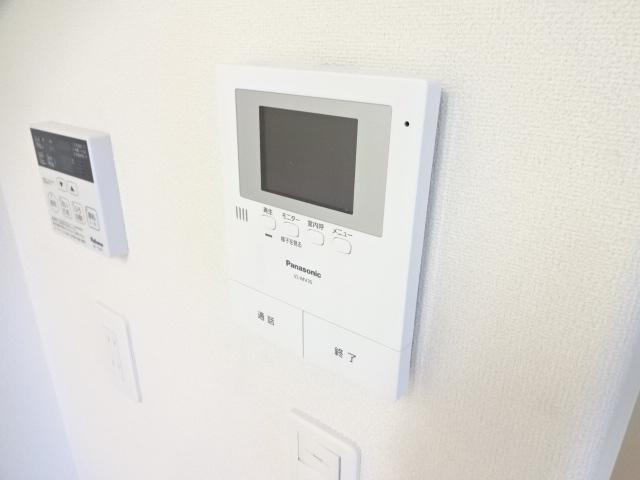 セキュリティ　カメラ付インターホン（イメージ）