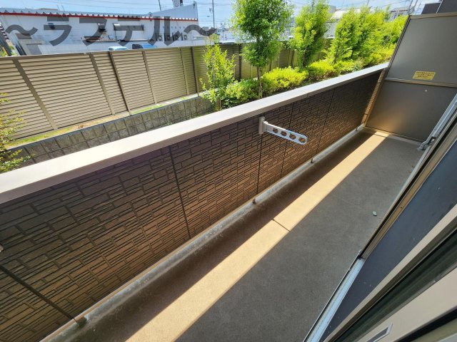 バルコニー　別部屋イメージ写真